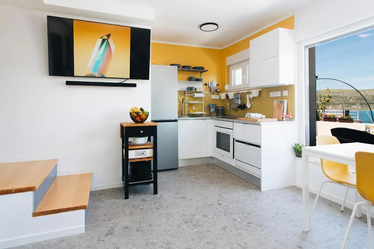 Villa Magna - Seaside Villa With Pool And Sauna Trogir